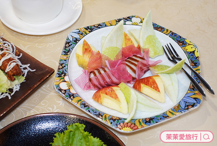 金山萬里溫泉美食一日遊