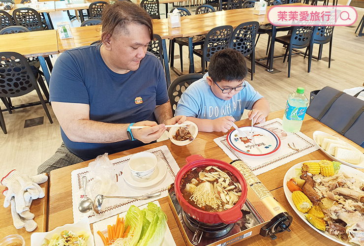 宜蘭親子景點｜鳳梨屋水上莊園