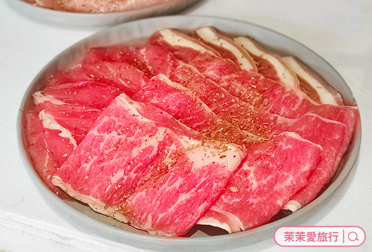 彰化豪華帳棚露營｜哈比雪兒 Happy Share