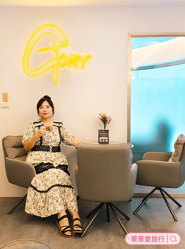 榮耀國際車業.新店二手車買賣