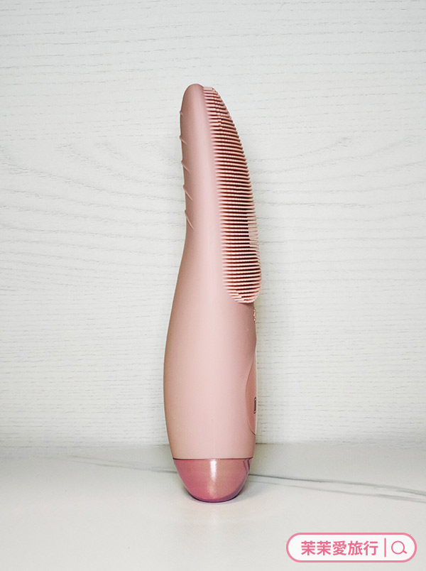 Ultra 溫感柔膚淨透洗臉機